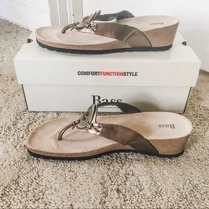 NIB! Wedge Flip Flops by Bass-Sz. 10